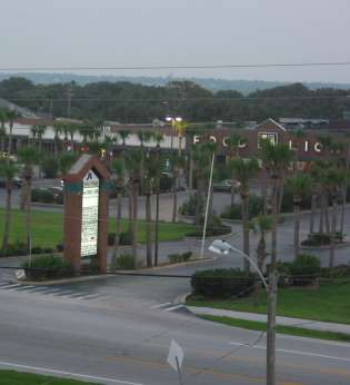  Floridaurlaub - Das Shopping Center gleich nebenan