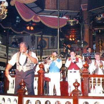 Florida Ferien - Orlando Church Street Station - Rosy O�Gradys